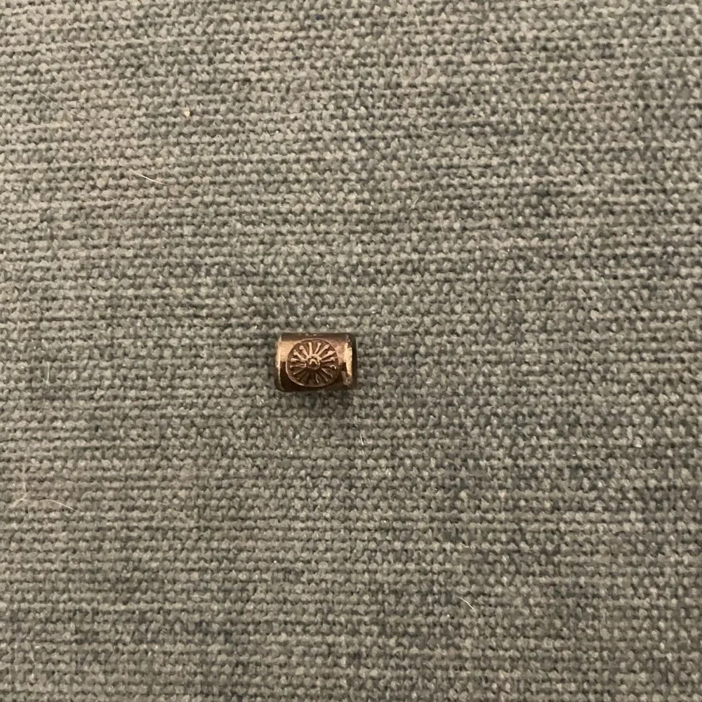 Bead